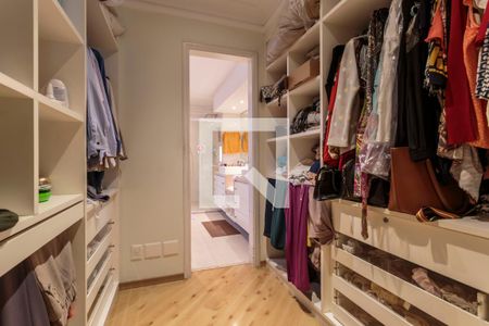 Apartamento à venda com 262m², 3 quartos e 4 vagasquarto 3/Closet