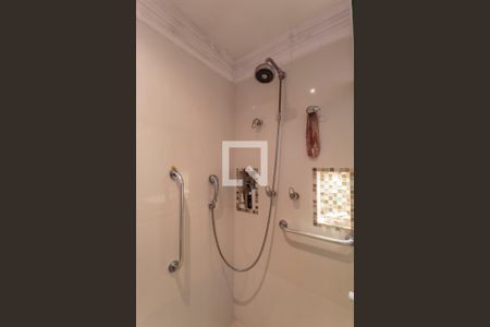 Apartamento à venda com 262m², 3 quartos e 4 vagasBanheiro