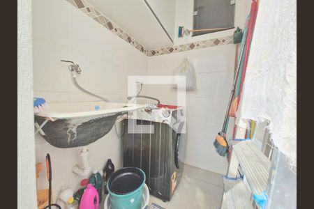 Casa à venda com 238m², 3 quartos e 2 vagasÁrea de serviço