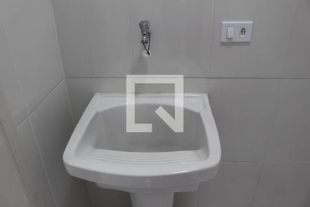 Casa para alugar com 53m², 2 quartos e sem vagaÁrea de Serviço