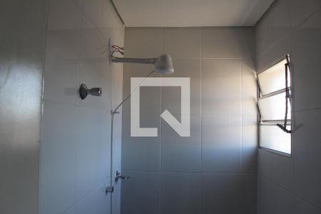 Casa para alugar com 53m², 2 quartos e sem vagaBanheiro 