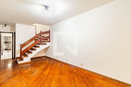 Sala de casa para alugar com 2 quartos, 79m² em Jardim Ester, São Paulo