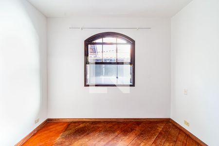 Casa para alugar com 79m², 2 quartos e 2 vagasQuarto 02