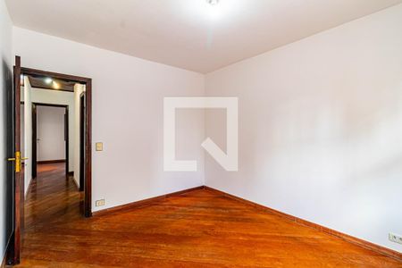 Quarto 01 de casa para alugar com 2 quartos, 79m² em Jardim Ester, São Paulo