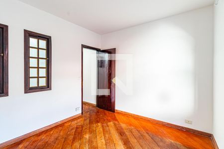 Casa para alugar com 79m², 2 quartos e 2 vagasQuarto 02