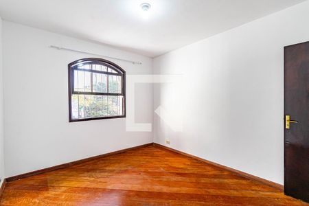 Quarto 01 de casa para alugar com 2 quartos, 79m² em Jardim Ester, São Paulo