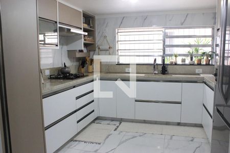 Casa à venda com 255m², 3 quartos e sem vagaCozinha