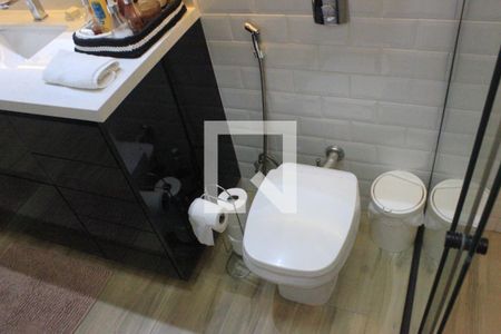 Casa à venda com 255m², 3 quartos e sem vagaBanheiro da Suíte