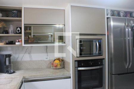 Casa à venda com 255m², 3 quartos e sem vagaCozinha