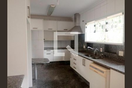 Casa à venda com 4 quartos, 753m² em Santo Amaro, São Paulo