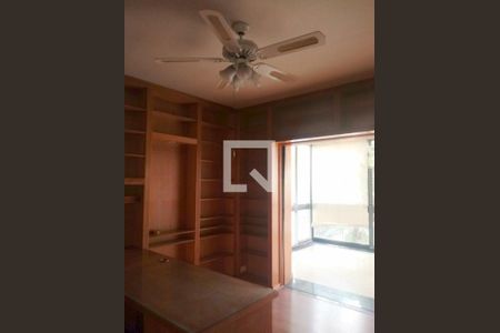 Casa à venda com 4 quartos, 753m² em Santo Amaro, São Paulo