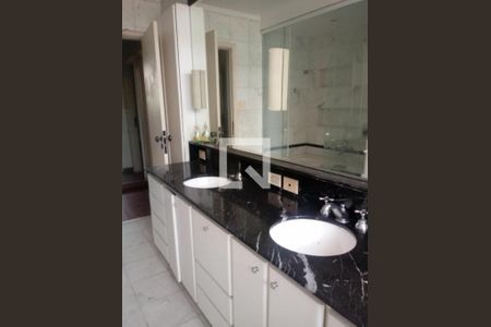 Casa à venda com 4 quartos, 753m² em Santo Amaro, São Paulo