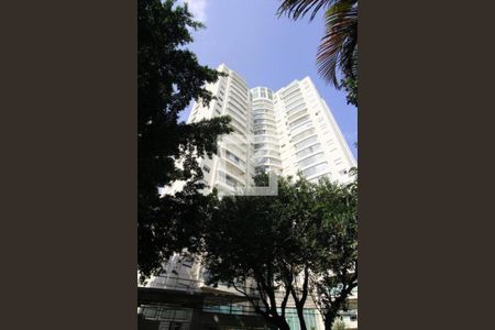 Apartamento para alugar com 73m², 2 quartos e 1 vagaFachada