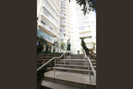 Apartamento para alugar com 73m², 2 quartos e 1 vagaEntrada