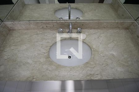 Apartamento para alugar com 73m², 2 quartos e 1 vagaBanheiro Social