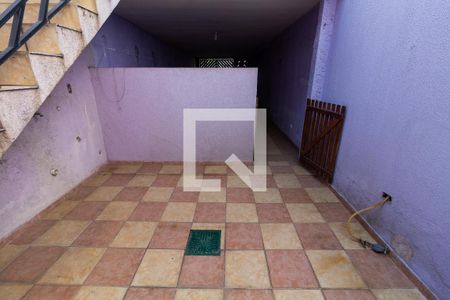 Casa para alugar com 100m², 2 quartos e 3 vagas Casa para alugar com 100m², 2 quartos e 3 vagasQuintal