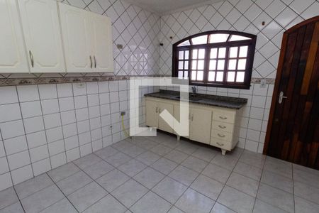 Casa para alugar com 100m², 2 quartos e 3 vagas Casa para alugar com 100m², 2 quartos e 3 vagasCozinha