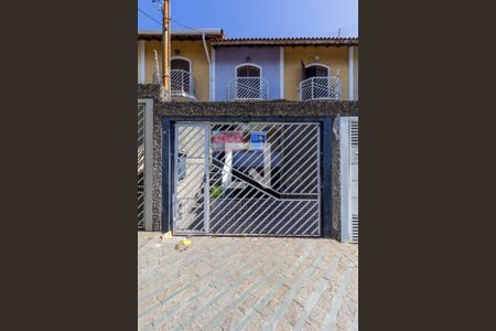 Casa para alugar com 100m², 2 quartos e 3 vagas Casa para alugar com 100m², 2 quartos e 3 vagasFachada