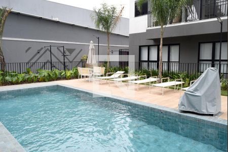 Studio à venda com 27m², 1 quarto e sem vagaPiscina