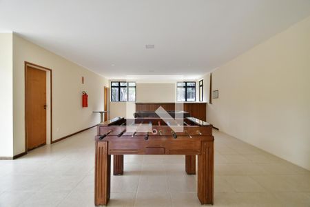 Apartamento à venda com 70m², 1 quarto e 1 vagaÁrea comum - Sala de Jogos