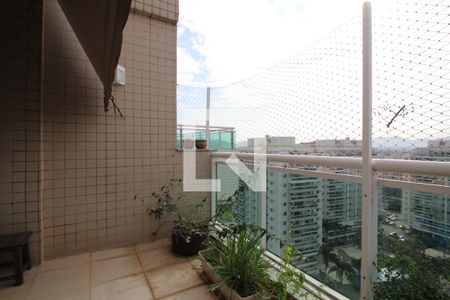 Apartamento à venda com 178m², 4 quartos e 2 vagasQuarto 1 - Varanda