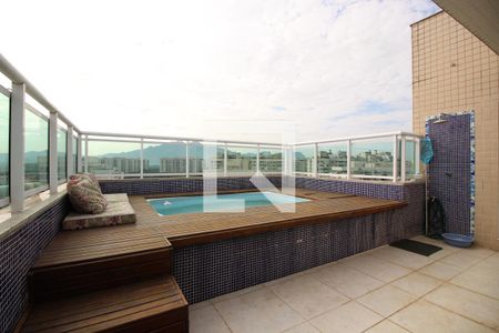 Apartamento à venda com 178m², 4 quartos e 2 vagasÁrea Externa