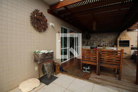 Apartamento à venda com 178m², 4 quartos e 2 vagasÁrea Externa