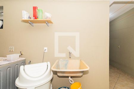 Casa à venda com 157m², 3 quartos e 2 vagasÁrea de Serviço