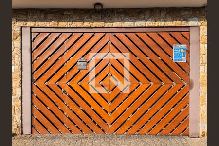 Casa à venda com 157m², 3 quartos e 2 vagasFachada