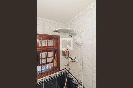 Casa à venda com 157m², 3 quartos e 2 vagasBanheiro