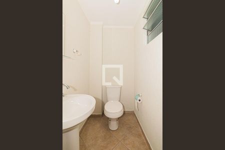 Casa à venda com 157m², 3 quartos e 2 vagasBanheiro de Serviço