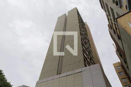 Apartamento para alugar com 139m², 1 quarto e 1 vagaFachada