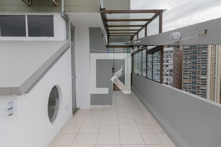 Apartamento para alugar com 139m², 1 quarto e 1 vagaVaranda