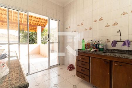 Casa à venda com 464m², 3 quartos e 4 vagas Casa à venda com 464m², 3 quartos e 4 vagasCozinha