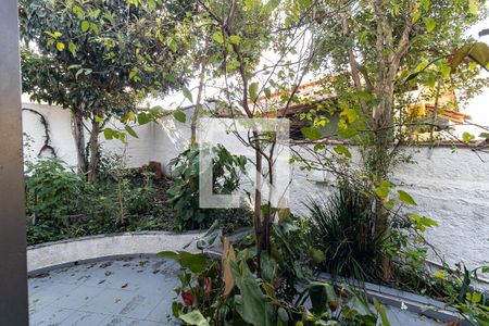 Casa à venda com 464m², 3 quartos e 4 vagas Casa à venda com 464m², 3 quartos e 4 vagasVista da Suíte