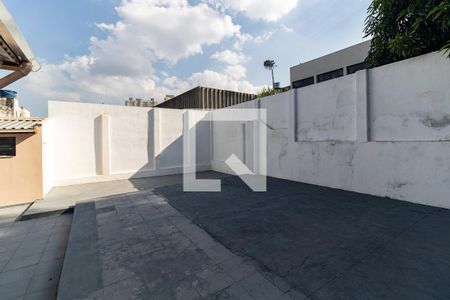 Casa à venda com 464m², 3 quartos e 4 vagas Casa à venda com 464m², 3 quartos e 4 vagasQuintal
