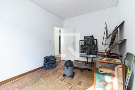 Casa à venda com 464m², 3 quartos e 4 vagas Casa à venda com 464m², 3 quartos e 4 vagasQuarto 2