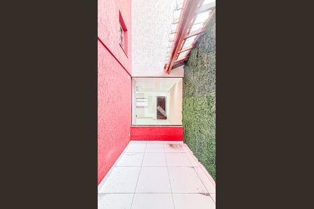 Casa para alugar com 250m², 4 quartos e 6 vagas Casa para alugar com 250m², 4 quartos e 6 vagasJardim de Inverno