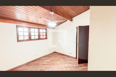 Casa para alugar com 250m², 4 quartos e 6 vagas Casa para alugar com 250m², 4 quartos e 6 vagasSuíte 4 - Sótão