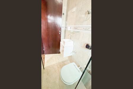 Casa para alugar com 250m², 4 quartos e 6 vagas Casa para alugar com 250m², 4 quartos e 6 vagasBanheiro da Suíte 1