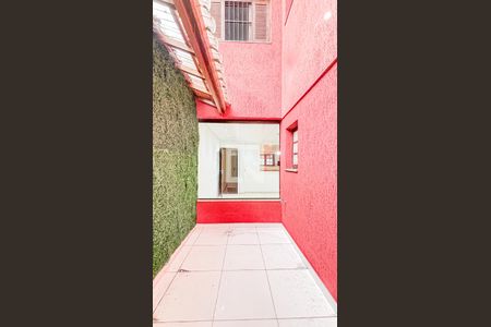 Casa para alugar com 250m², 4 quartos e 6 vagas Casa para alugar com 250m², 4 quartos e 6 vagasJardim de Inverno