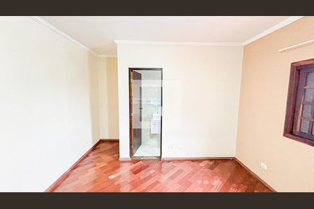 Casa para alugar com 250m², 4 quartos e 6 vagas Casa para alugar com 250m², 4 quartos e 6 vagasSuíte 1