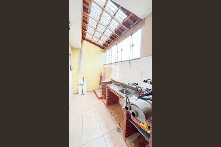 Casa para alugar com 250m², 4 quartos e 6 vagas Casa para alugar com 250m², 4 quartos e 6 vagasChurrasqueira