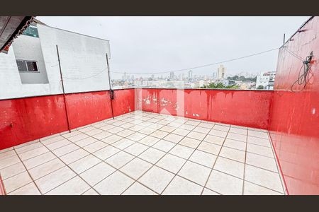 Casa para alugar com 250m², 4 quartos e 6 vagas Casa para alugar com 250m², 4 quartos e 6 vagasSuíte 4 - Varanda