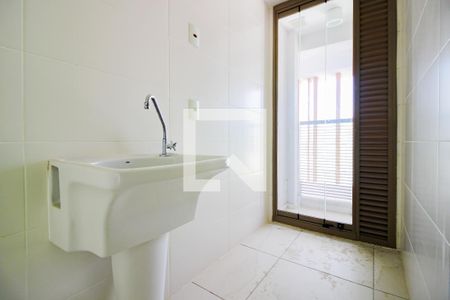 Apartamento para alugar com 145m², 3 quartos e 2 vagas Apartamento para alugar com 145m², 3 quartos e 2 vagasÁrea de Serviço