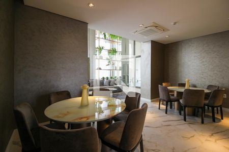 Apartamento para alugar com 145m², 3 quartos e 2 vagas Apartamento para alugar com 145m², 3 quartos e 2 vagasÁrea comum - Salão de festas