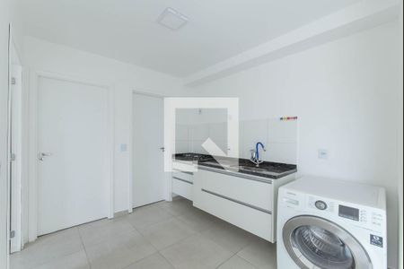 Apartamento para alugar com 33m², 2 quartos e sem vagaSala - Cozinha Integrada