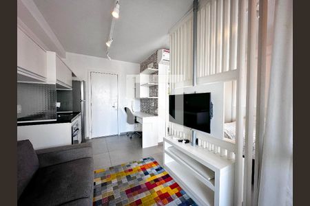 Sala de kitnet/studio à venda com 1 quarto, 33m² em Brooklin Paulista, São Paulo