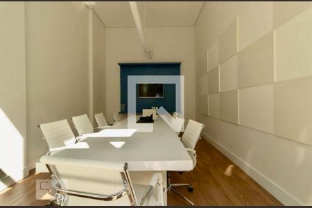 Studio para alugar com 33m², 1 quarto e 1 vaga Studio para alugar com 33m², 1 quarto e 1 vagaCoworking