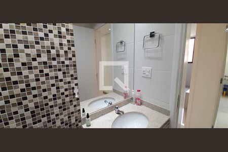 Apartamento à venda com 92m², 3 quartos e 2 vagasBanheiro Social